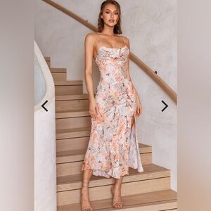 Selfie Leslie Coral and Gray Marble Midi Dress